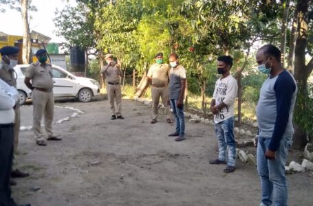 माफियाओं को पकड़ने गई पुलिस टीम पर हमला