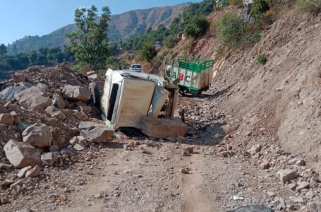 टिम्बी- बम्बल लिंक मार्ग पर पिकअप दुर्घटनाग्रस्त होने से चालक की मौका पर मौत