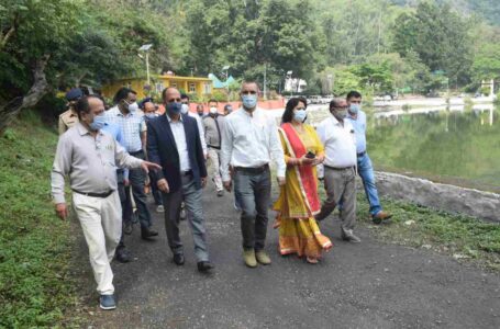 उपायुक्त सिरमौर ने लिया आगामी अंतरराष्ट्रीय रेणुका मेला का तैयारियों का जायजा