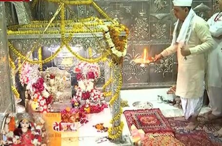 माँ बालासुंदरी मंदिर में लगी भक्तोंं की कतारें, 15 हजार ने नवाया शीश, 480 पुलिस जवान संभाल रहे सुरक्षा का जिम्मा