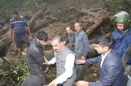 राहत-पुनर्वास कार्यों में तेज़ी लाने के दिए निर्देश-मुख्यमंत्री