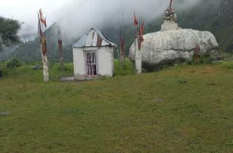 राजधानी शिमला के एक मंदिर में रह रहे महाराष्ट्र के पुजारी की अज्ञात व्यक्ति द्वारा हत्या का मामला आया सामने