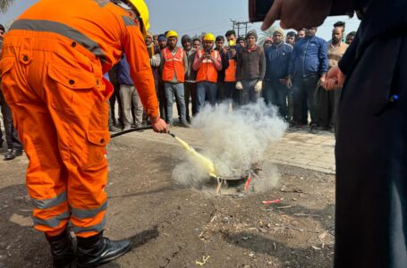 कालाअम्ब उद्योग में एनडीआरएफ और एचपी एसडीआरएफ शिमला द्वारा मॉक ड्रिल अभ्यास एवं जन जागरूकता कार्यक्रम आयोजित