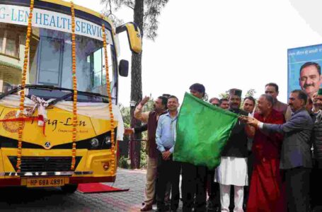 प्रत्येक विधानसभा क्षेत्र में विकसित होंगे आदर्श स्वास्थ्य संस्थान: मुख्यमंत्री