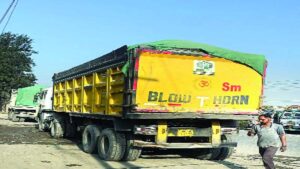 दिन के समय खनन सामग्री से लदे भारी वाहनों की बेलगाम आवाजाही पर अब पूर्ण विराम-जानिए नए आदेश